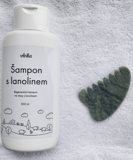 šampon lanolinovy